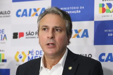 São Paulo (SP), 03/04/2024 - O ministro da Educação, Camilo Santana, participa da coletiva de imprensa do lançamento do programa Pé-de-Meia na Secretaria de Estado de Educação de São Paulo. Foto: Rovena Rosa/Agência Brasil