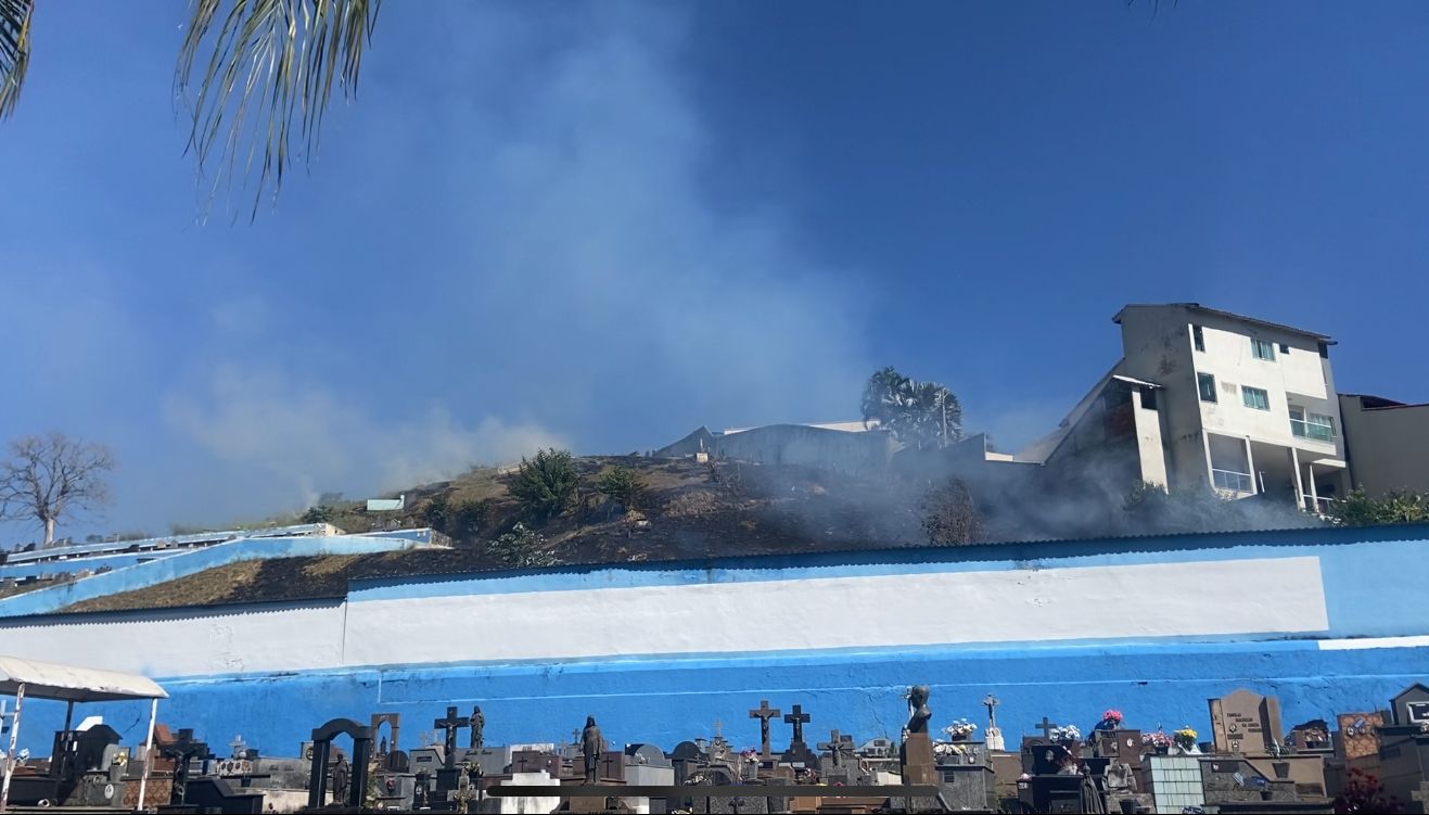 Prefeitura de Barra Mansa repudia ato de vandalismo que incendiou parte do Cemitério Municipal – Barra Mansa