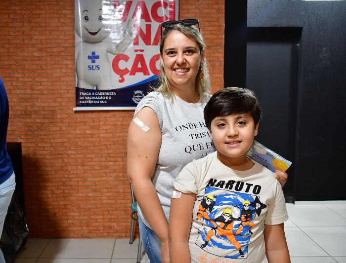 RESENDE VACINA NESTE SÁBADO PÚBLICO-ALVO DAS VACINAS CONTRA DENGUE, COVID-19 E INFLUENZA