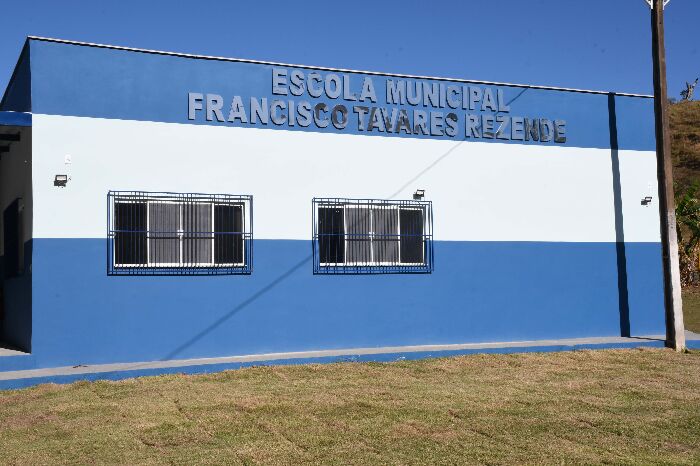 PREFEITURA DE RESENDE ENTREGA AS OBRAS DE REVITALIZAÇÃO DAS ESCOLAS MUNICIPAIS FRANCISCO TAVARES REZENDE E ABRAHÃO HERMANO RIBENBOIM