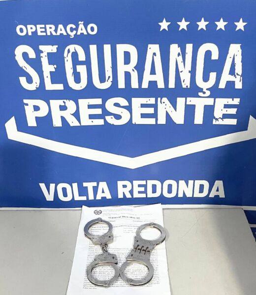 Volta Redonda: Operação Segurança Presente prende mulheres suspeitas de arrastão em lojas de cosméticos