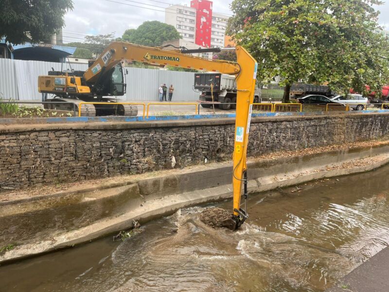 Volta Redonda investe em diversas frentes de trabalho para prevenir e minimizar impactos das fortes chuvas