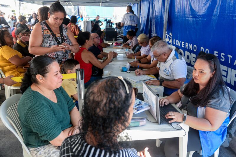 ‘RJ Para Todos+Serviços’ recebe centenas de pessoas em Barra Mansa – Barra Mansa
