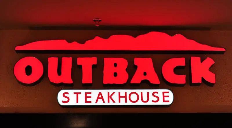 Outback Steakhouse expande presença no Rio de Janeiro com nova unidade em Volta Redonda
