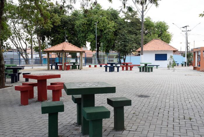 PREFEITURA DE RESENDE ENTREGA AS OBRAS DE REVITALIZAÇÃO DA PRAÇA PRIMATOYA NESTA SEXTA-FEIRA, DIA 05