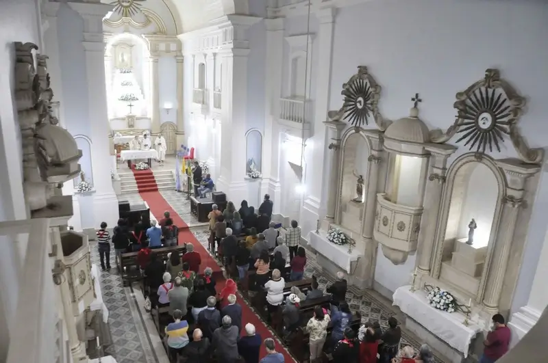 Matriz de Nossa Senhora do Amparo é reaberta a comunidade