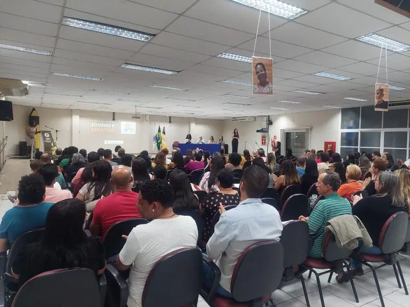Volta Redonda promove fórum sobre educação antirracista na EJA