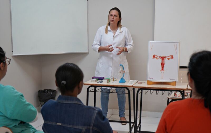 Funcionárias do Hospital do Retiro, em Volta Redonda, participam de ação sobre Planejamento Reprodutivo