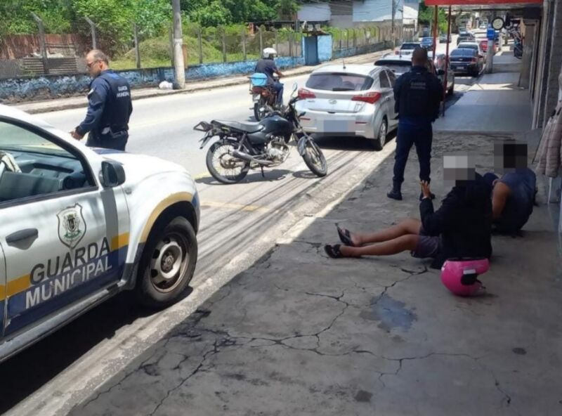 Motociclista é preso pela Guarda Municipal por embriaguez após denúncia em Volta Redonda