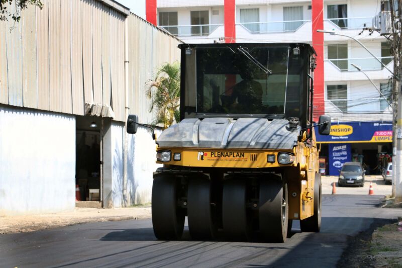 Obras de pavimentação continuam acontecendo no bairro Ano Bom – Barra Mansa