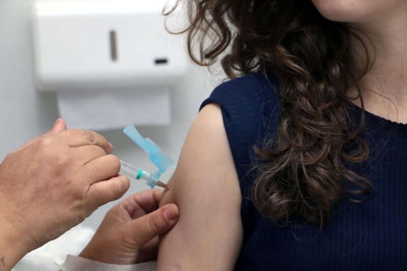 Secretaria de Saúde de Barra Mansa faz apelo aos pais para vacinação contra o HPV – Barra Mansa