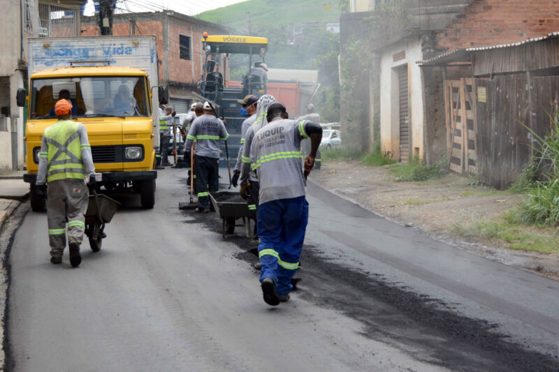 Asfaltamento no bairro Siderlândia está em fase avançada – Barra Mansa