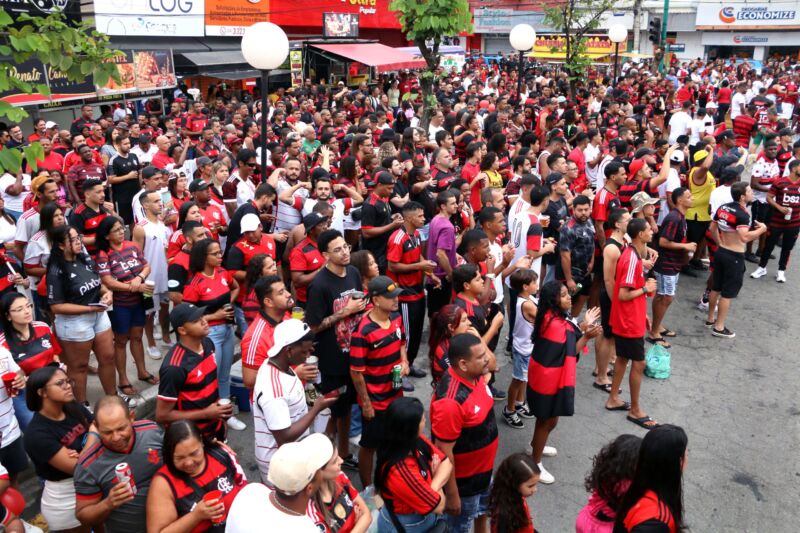 Torcedores do Flamengo fazem a festa após final da Copa do Brasil – Barra Mansa