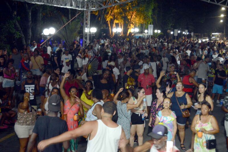 Barra Mansa realiza evento em homenagem ao Dia Nacional do Samba – Barra Mansa