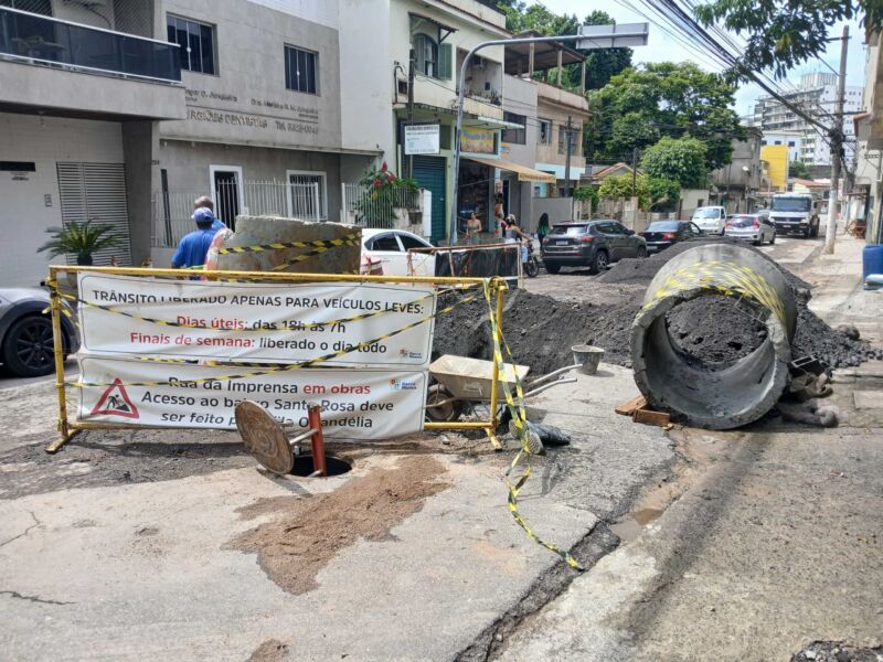 Construção de nova rede de drenagem na Rua da Imprensa entra na fase final – Barra Mansa