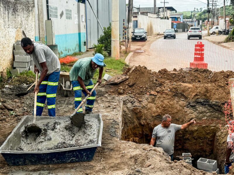 Obras de asfaltamento da Avenida Presidente Kennedy são retomadas em Barra Mansa – Barra Mansa