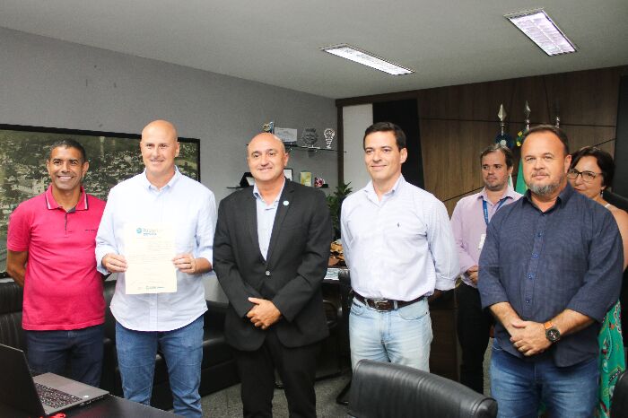 PREFEITURA DE RESENDE ASSINA ACORDO DE COOPERAÇÃO TÉCNICA PARA IMPLANTAÇÃO DO SISTEMA ELETRÔNICO DE INFORMAÇÕES
