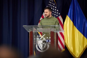 Reuters Presidente da Ucrânia, Volodymyr Zelenskiy, discursa durante reunião em Washington
11/12/2023 Serviço de Imprensa da Presidência da Ucrânia/Divulgação via REUTERS