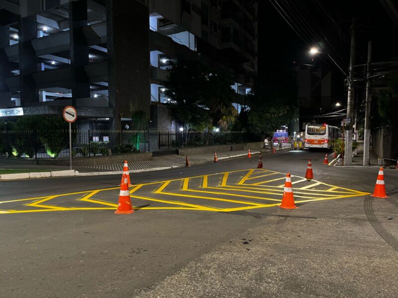 Prefeitura de Barra Mansa intensifica sinalização viária em ruas do Centro e Ano Bom – Barra Mansa