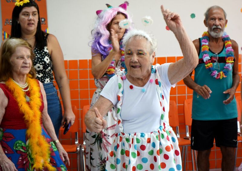 Secretaria de Assistência Social de Volta Redonda realiza atividades especiais de Carnaval para usuários dos serviços ofertados