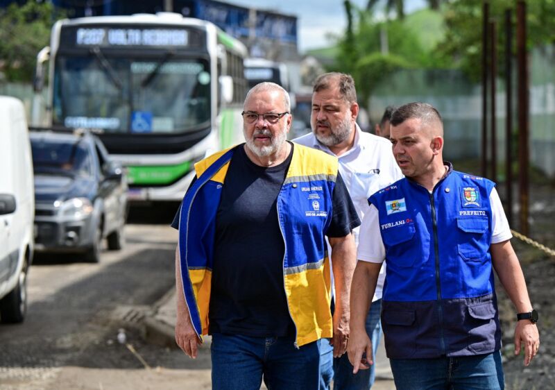 Prefeito Furlani e secretário estadual Uruan Andrade acompanham melhorias na infraestrutura de Barra Mansa – Barra Mansa