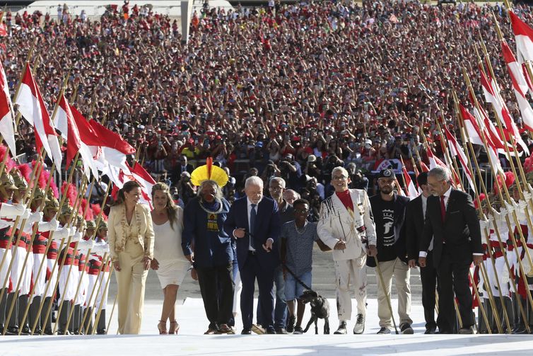 Tânia Rego/Agência Brasil Cerimônia de posse do presidente da República, Luiz Inácio Lula da Silva no Palácio do Planalto