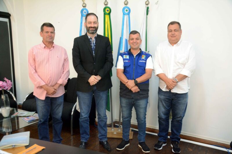 Furlani recebe diretor do Dnit que acompanha obras do Pátio de Manobras em Barra Mansa – Barra Mansa
