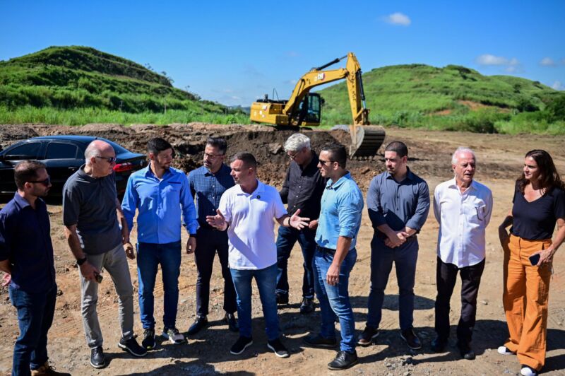 Prefeito Furlani e empresários conferem andamento das obras do Parque Industrial de Barra Mansa – Barra Mansa