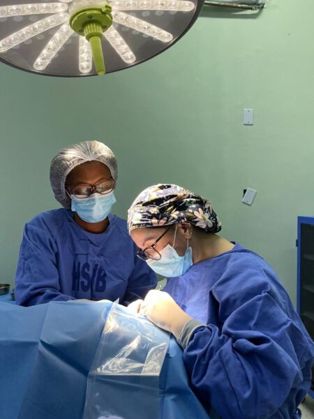 Projeto Coluna Reta realiza mais uma cirurgia de escoliose em Volta Redonda