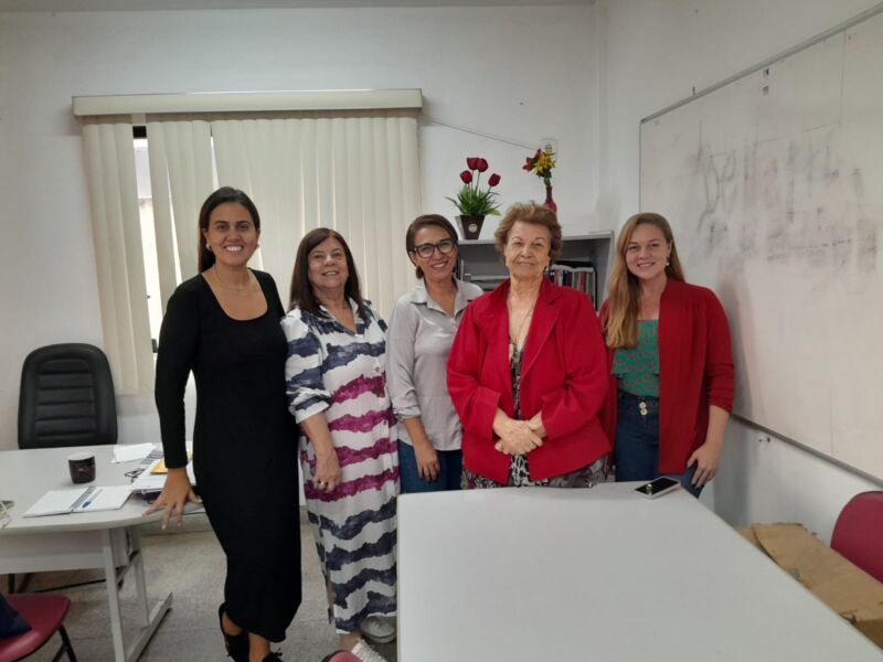 Secretaria de Políticas para Mulheres e Direitos Humanos de Volta Redonda fortalece parcerias com o Sebrae e Assistência Social