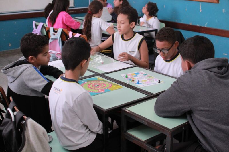 Educação de Volta Redonda promove 'Dia D da Matemática' em escolas da rede municipal