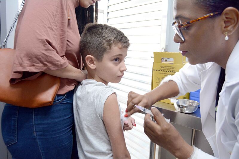 Mais de 1.500 pessoas são imunizadas contra influenza em Barra Mansa – Barra Mansa