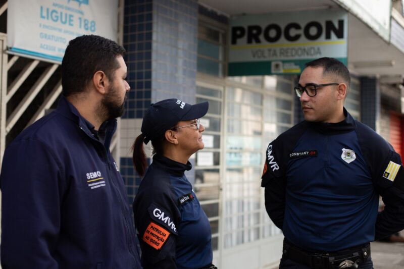 Ordem Pública: patrulha ajuda idosa a receber ressarcimento por procedimento odontológico em Volta Redonda