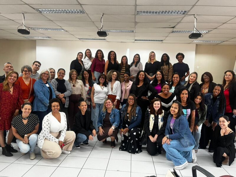 Semana do Pedagogo: Educação de Volta Redonda promove ação com foco no cuidado e escuta dos profissionais