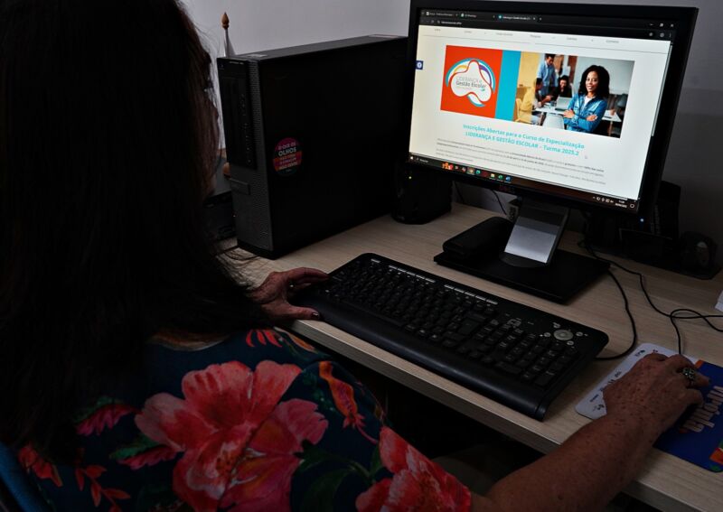 UFF abre 30 vagas para profissionais da rede municipal de ensino de Volta Redonda cursarem pós-graduação