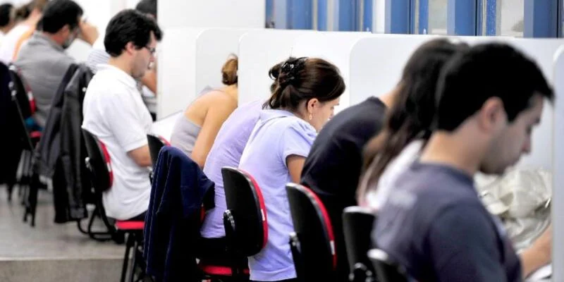 MEC prorroga até sexta inscrições de cursinhos populares