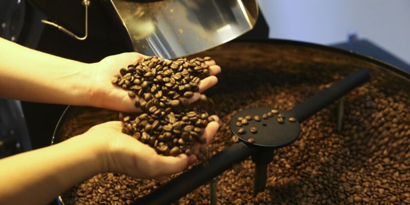 Consumo de café cai 15,96%, diz Abic