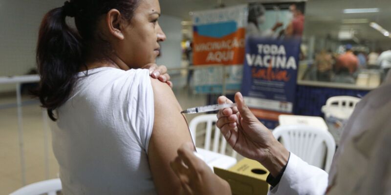 Gripe: cidade de SP amplia vacinação para população acima de 6 meses