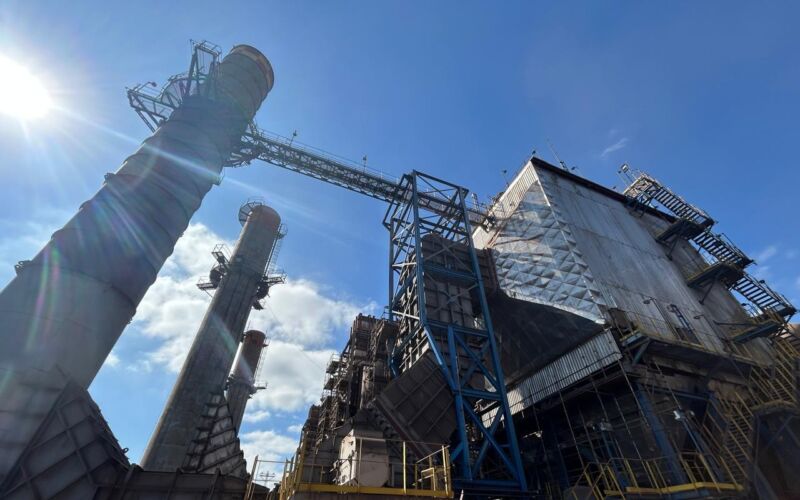 CSN entrega primeiro conjunto de filtros para reduzir emissão de pó preto em Volta Redonda