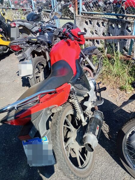 Homem sem CNH é flagrado pela Guarda Municipal prestando serviço irregular de transporte de passageiro em Volta Redonda