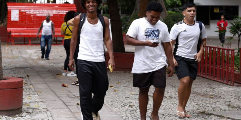 ONG pede doação para inscrições do Enem de candidatos de baixa renda