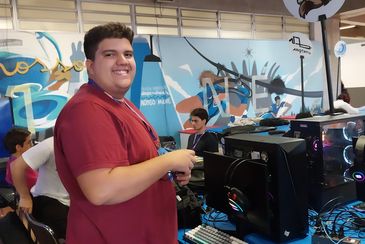 Brasília (DF), 20/06/2025 - Arthur José, 21 anos, cursa Ciência da Computação, participa do Campus Party. Foto: Daniella Almeida/Agência Brasil