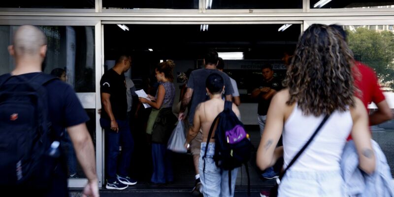 Ministério Público pede de suspensão do CNU 2025 por falhas nas cotas