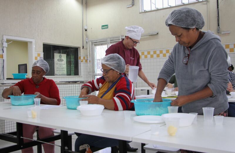 Barra Mansa promove oficina de panificação aos atendidos por unidades da Assistência Social – Barra Mansa