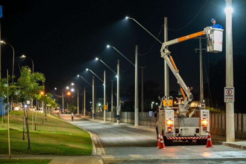 Avenida Roosevelt Brasil ganha iluminação mais potente – Barra Mansa