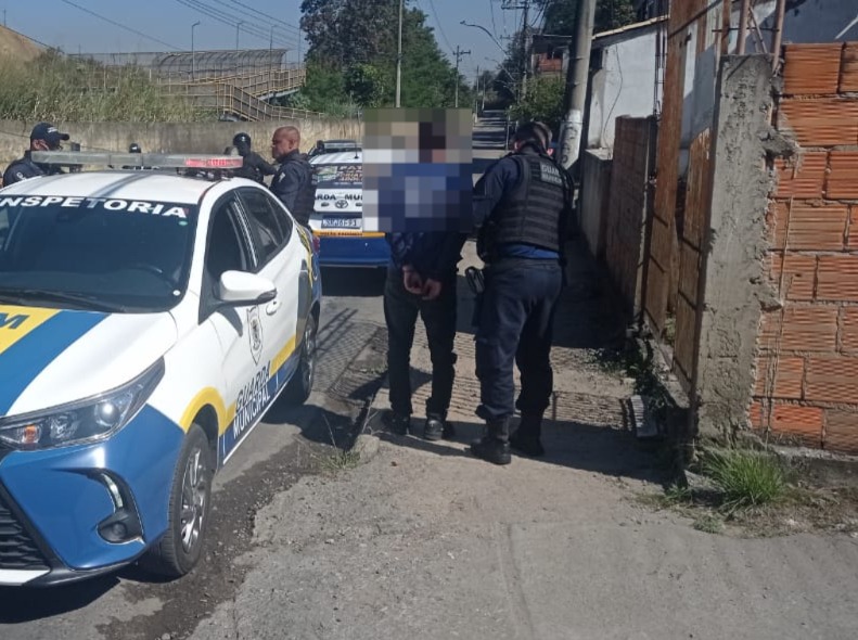 Guarda Municipal apreende três motos com irregularidades em Volta Redonda