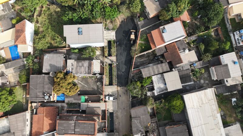 Novo asfalto chega à Vila Elmira em Barra Mansa – Barra Mansa