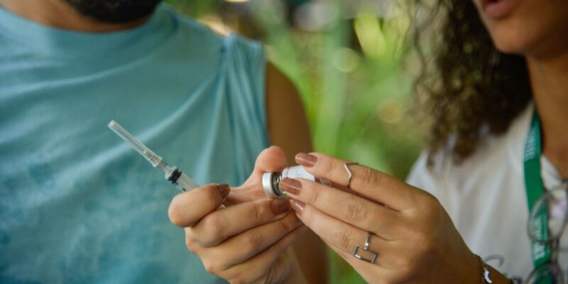 Casos de Síndrome Respiratória Aguda Grave caem na maior parte do país