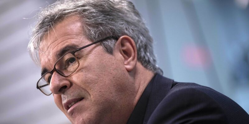 Tarifaço não é "problema comercial" com EUA, diz presidente da Apex