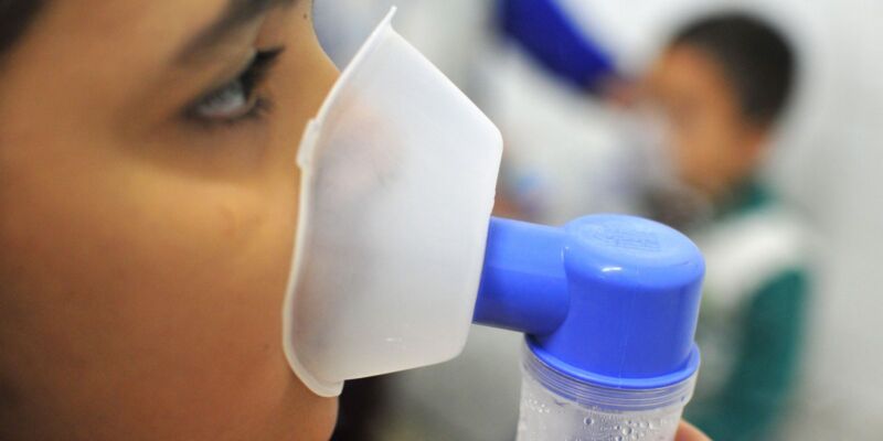 Casos de síndrome respiratória grave caem no país